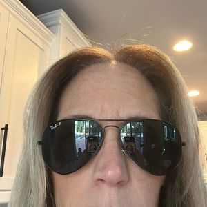 Black Rayban aviator sunglasses- polarized